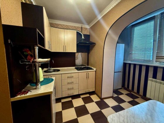 Продаж квартири  з ремонтом, Червоной Калини 59-А | Троєщина Киев