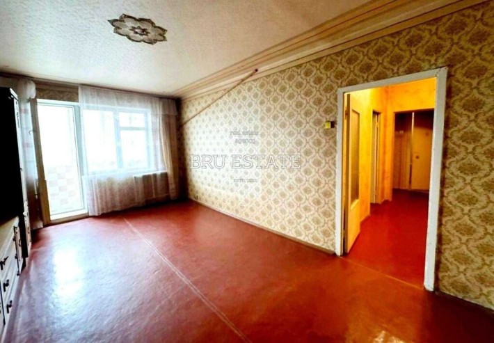 Продам світлу та затишну 2к кв біля Парку Партизанської Слави - фото 1