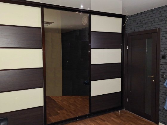 ГРИВНА! Продам квартиру на гарному 3пов Дарницька пл. 15хвилин! Київ