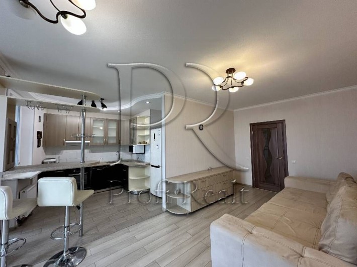 Продаж 2к квартири в ЖК Київська Венеція/пр-т Соборності/Русанівка - фото 1