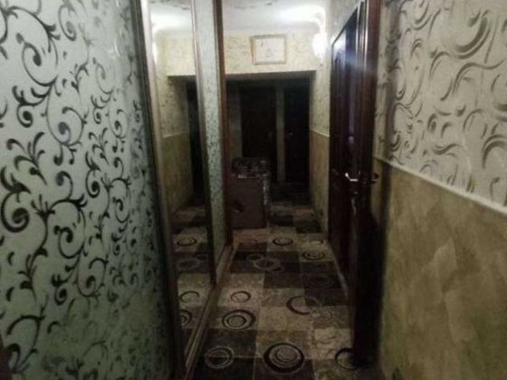 Продам 4-кімн. квартиру, Дніпровський р-н., Братиславська вул. 13 Київ