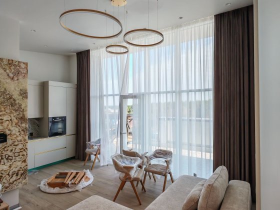 Лесная Сказка Продам видовой пентхаус с терассой Радистов паркоместо Київ