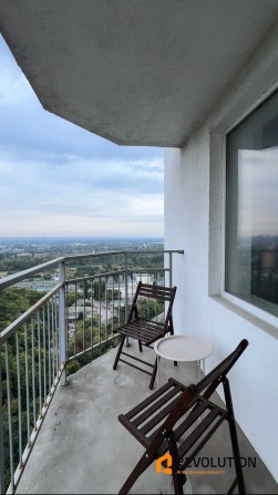 Є ГЕНЕРАТОР, Продаж 1к квартири з ремонтом, ЖК Orange city, Деміївська - фото 1