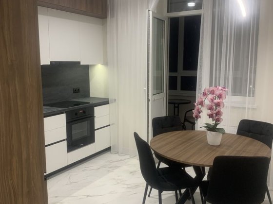 Продаж 1к квартири 44м кв., ЖК Навігатор, м.Мінська Київ