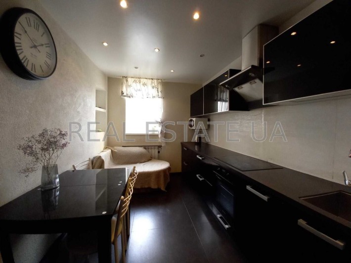 БЕЗ %. Видова трикімнатна квартира біля озера Тельбін на Березняках. - фото 1