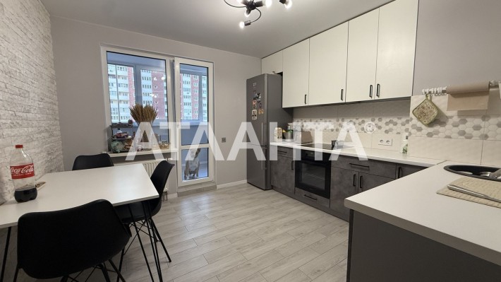 Трикімнатна квартира з якісним ремонтом Оболонь - фото 1