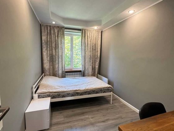 Печерськ метро 3 хв Квартира Продаж дві кімнати Держ Програми! Київ