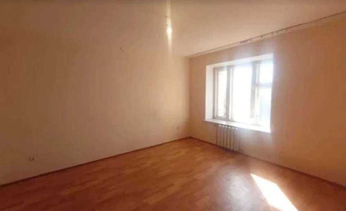 Продам 2-кімн. квартиру, Дніпровський р-н., Алматинська вул. 41б - фото 1