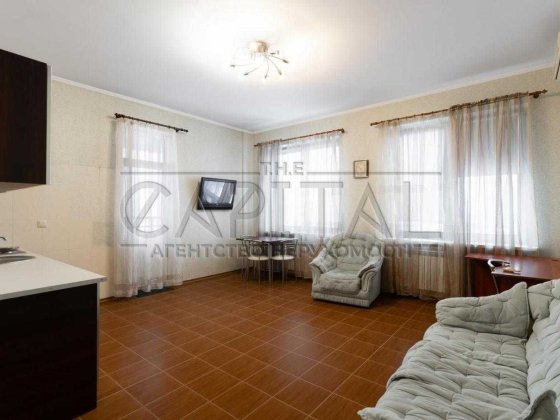 Продаж просторої квартири з ремонтом, біля метро ПОЗНЯКИ. ТОП-локація. Київ