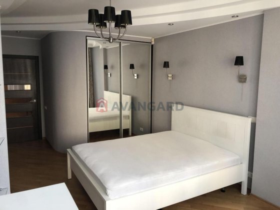 Простора 2-км квартира в ЖК «Південна Брама» Київ