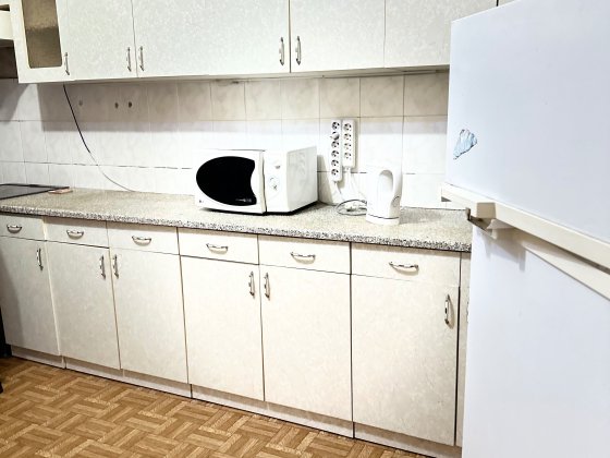 Продаж квартири Драгоманова 14, 2кімн., 64кв.м Київ