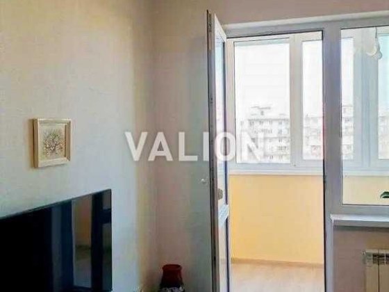 Продаж 2-кімнатної квартири Березняки, проспект Павла Тичини Київ