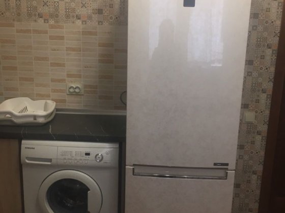 Продам 2 кв. ул.Алматинскаяы 39-в,возле Дарницкого ЖД-вокзала Київ