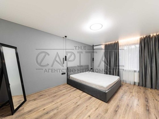 Продаж 2-к квартири у ЖК Lakes Деміївська Лобановського Ясинуватський Киев