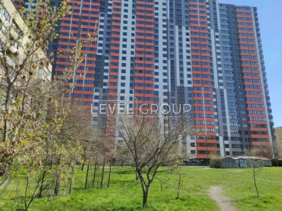 2-кімнатна квартира, ЖК «Дніпровська Мрія», вул. Сосюри, 6 Київ