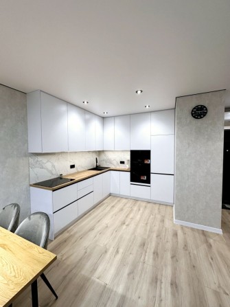 Власник!47 кв м!Дизайнерська видова квартира!Варшавський!Торг - фото 1