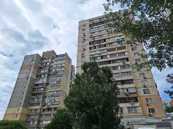 Лариси Руденко 10Г Позняки Харківський продаж квартири  Двухкомнатная Київ