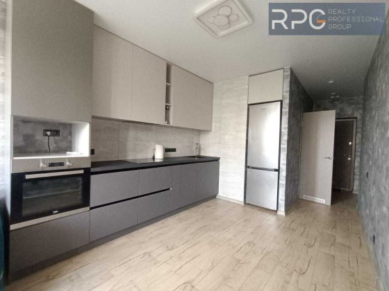 Продаж 1-кімнатної квартири з ремонтом у ЖК «Русанівська Гавань» Київ