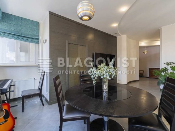 Велика квартира ЖК Новопечерські Липки за ціною, яка Вас здивує! Киев