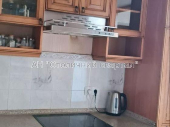 Позняки Трикімнатна Григоренко 11а Киев