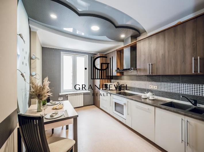 Продаж 1к квартири 55м в ЖК Червонозоряний, Соломʼянський р-н - фото 1