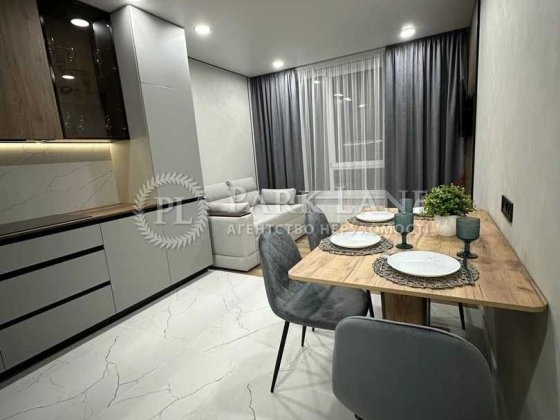 Продається 1к з новим ремонтом ЖК Варшавський. Змієнка. Київ