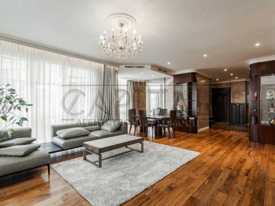 Продаж 4-к Квартира вул. Назарівська м Університет Ботанічний сад Киев