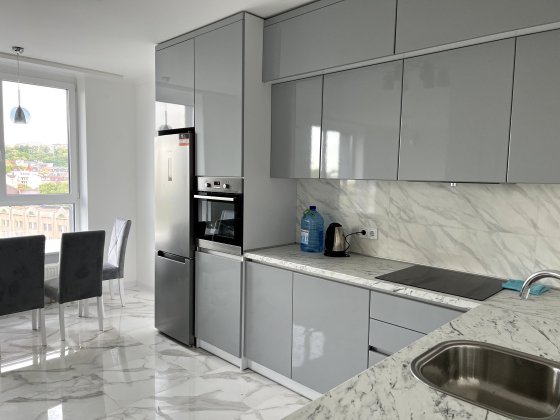 Продається 1-кімнатна 55м2 квартира З РЕМОНТОМ в ЖК Podil Plaza Київ