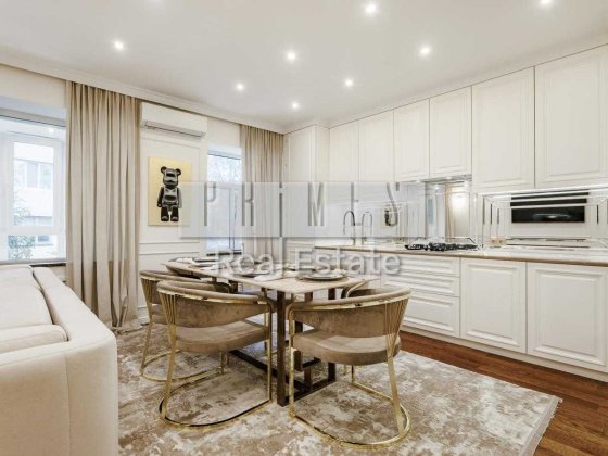 Царський будинок Центр 3К=88м2 VIP Ремонт Олеся Гончара Золоті Ворота Київ