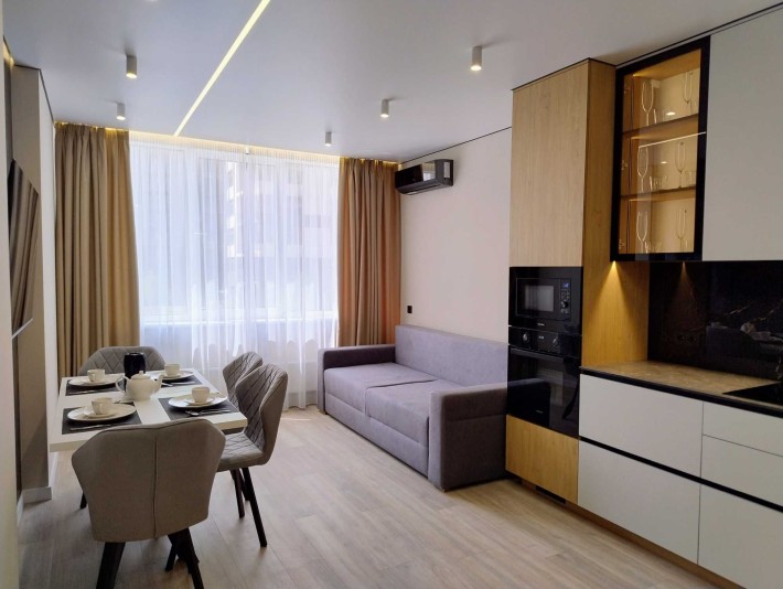 ЖК Варшавський 3к квартира з новим ремонтом - фото 1