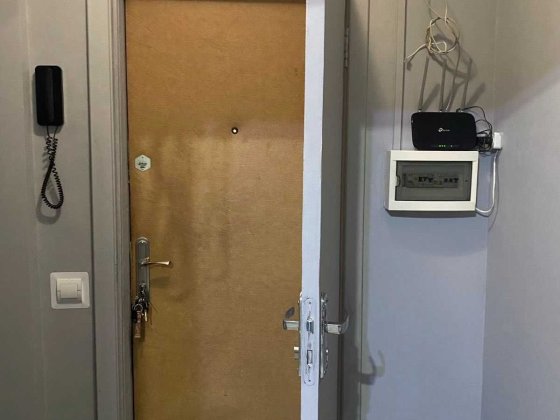 3к кв-ра75 м.кв.,Виноградар, Ретровіль, 1/9, газ, 80000 у.о. Киев