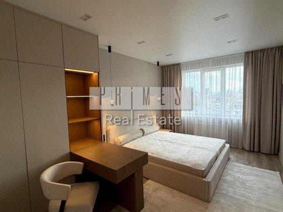 Продаж 1к квартира 46м2 ЖК Багговутівський вул. Загорівська Київ