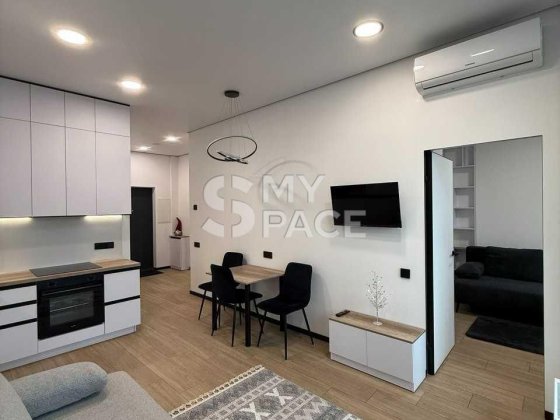 2-кім 53 м2 ЖК Манхеттен просп. Берестейський 11, рідкісне планування Киев