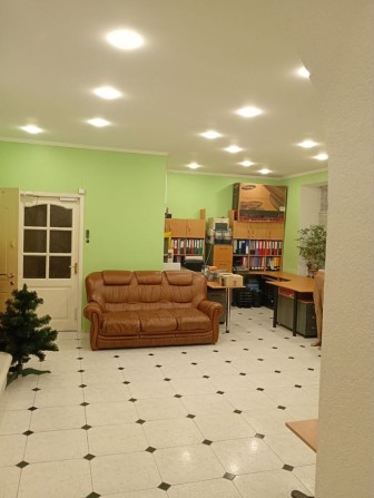 Продаж 3 к кв 124м2 з ремонтом. Сталінка. - фото 1