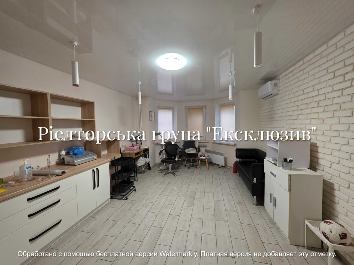 Продаж під комерцію  Межигірська, 43, вікна на вулицю - фото 1