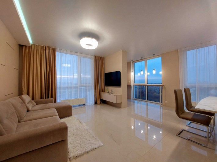 Ключі! Видова 3к 100м2 Салютна 2 к.1 Файна Таун | аналог ЖК Respublika - фото 1