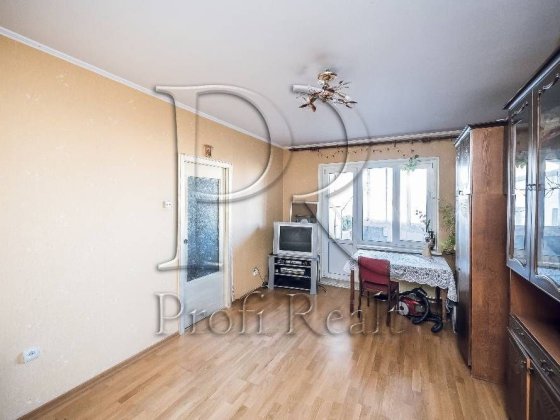 Продаж 3-к квартири Підлісна 2, Академ Булаховського Новобіличі Київ