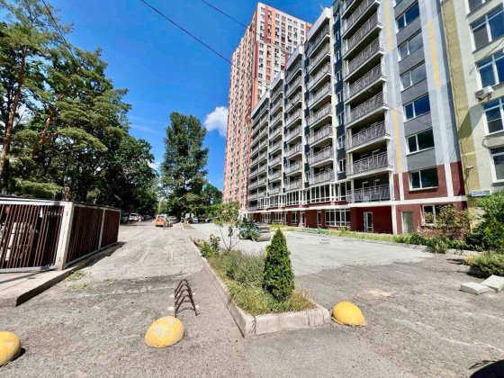 Лиля Жежер, [5 січ. 2026, 20:13]
Продається трикімнатна квартира Київ Київ