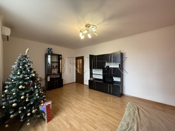 Миколи Руденка 14 К ЖК Парковий  Борщагівка Київ