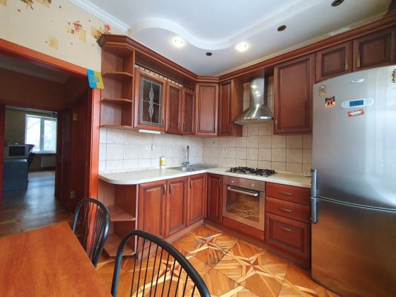 2к, Повітряних Сил 38, сталінка, цегла, 54м2, меблі, техніка Киев