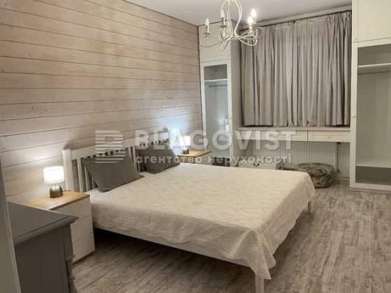 Ковальський провулок 19. Продаж 2-х. кімнатної квартири Київ