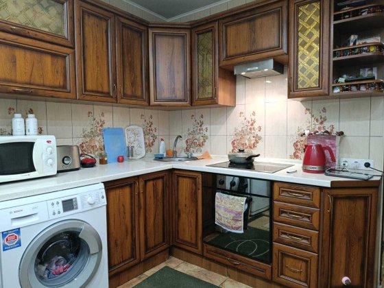 ГРИВНА! Продам квартиру 2ПОВ Булаховського 42/43 м Академ. 15хв пішки! Київ