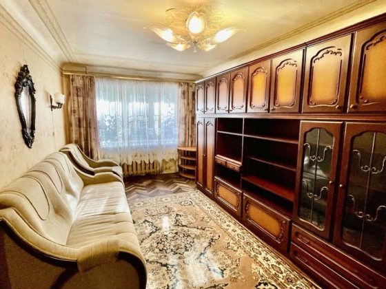 Продам двушку Соломенка Киев