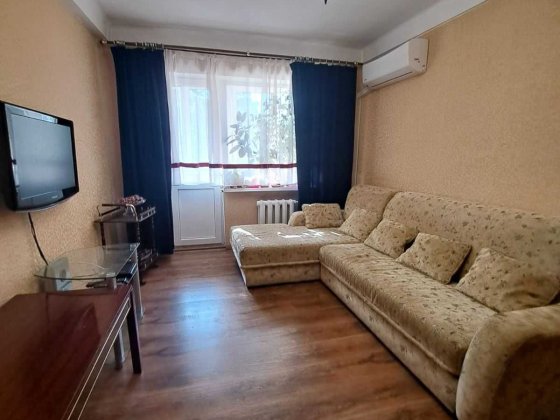 Продаж 48 кв.м з ремонтом Чоколовский бульвар площа Космонавтів Київ