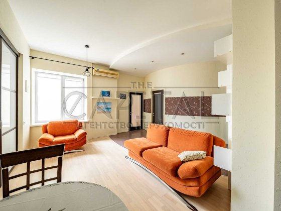 Продажа 3-к Дмитриевская Златоустовский Шевченковский Лукьяновка Центр Київ