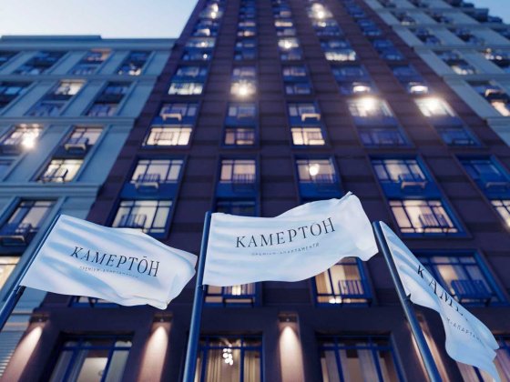 Двоповерхова видова квартира в центрі Києва, Камертон, єОселя Київ