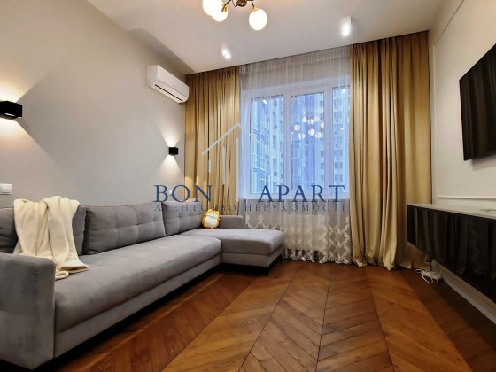 БЕЗ КОМІСІЇ 3к. квартира в ЖК "Старокиївський", Кирило-Мефодіївська 2 Київ