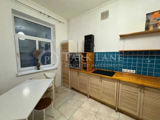 Продаж 2-к Квартири Кирилівська вул, 31-Б ЦЕНТР Тараса Шевченка 68м2 Київ