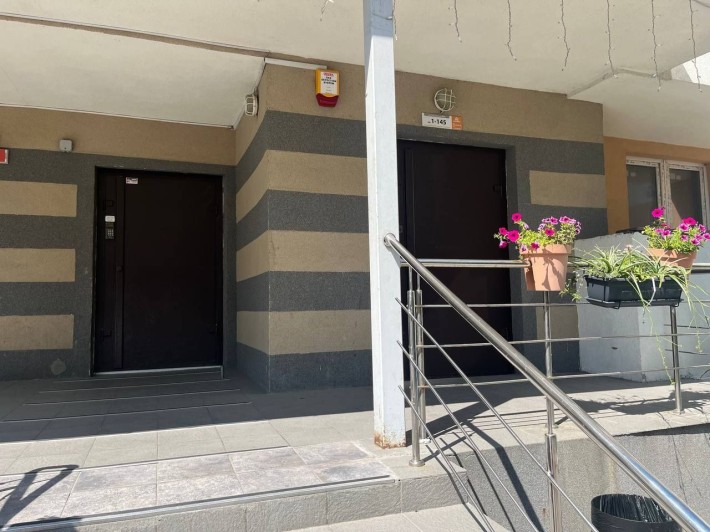 Продаж 2-к кв. по вул. С. Данченка, 28А, 70,7 кв.м Подільский р-н - фото 1