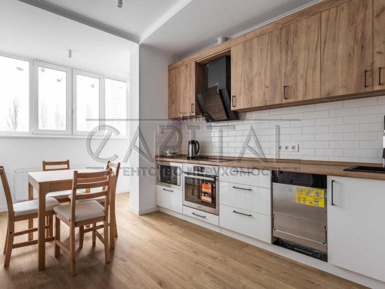 Продам квартиру 45м2 ЖК Відрадний / Отрадный парк/Караваєві Дачі Київ